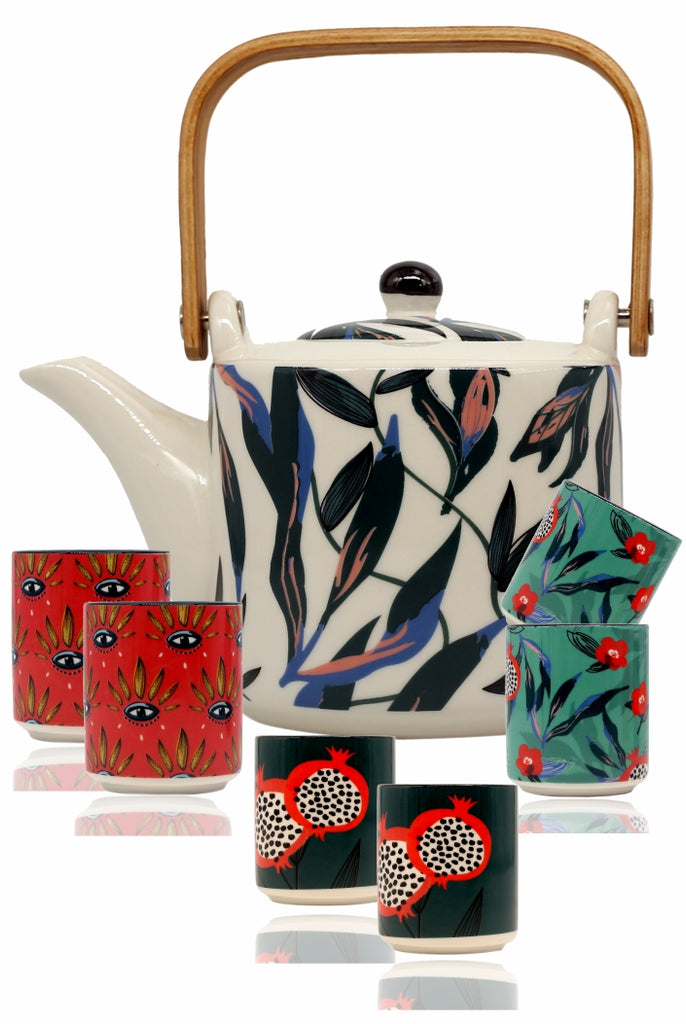 Arizona Tea Set (Set of 6): The Arizona tea set is adorned with an all over jungle pattern and palm tree detail. The handle features and interesting wooden detail  Serve your favourite SAN-CHA brews in style. Set contains 1 tea pot and 5 serving cups